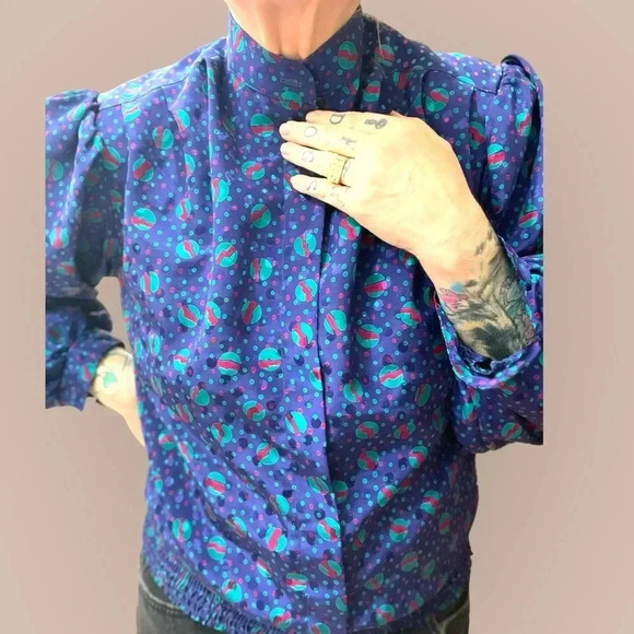 Vintage 70’s silky three flaggs California saturn novelty pattern blue top-L - Picture 4 of 11